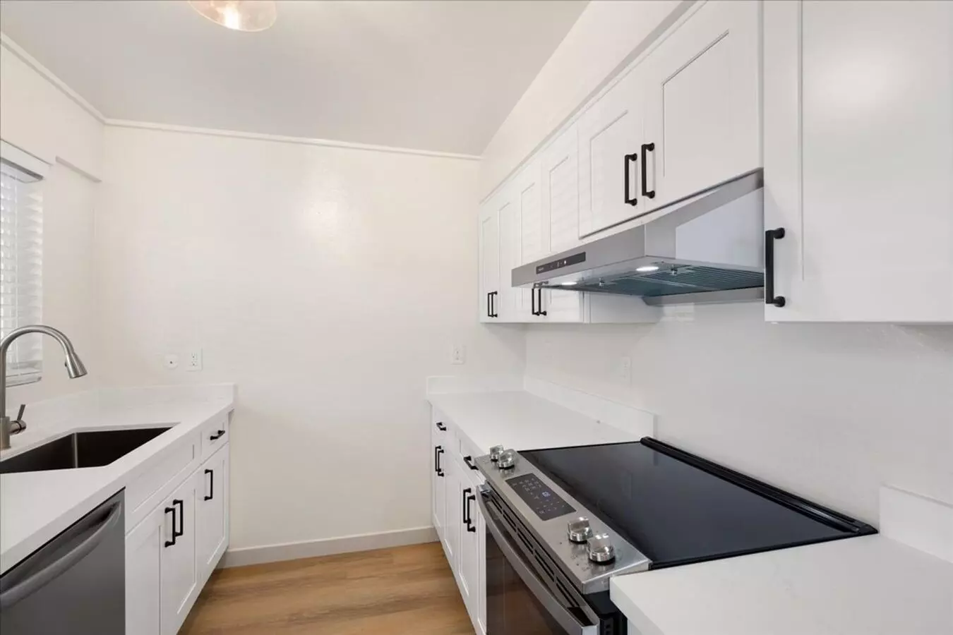 2 Beds • 1 Bath floor plan