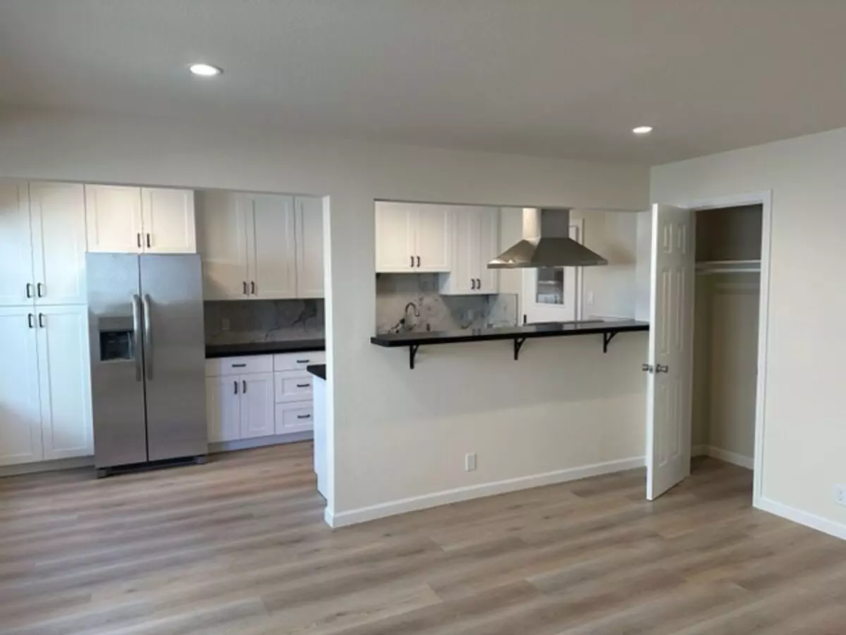 1 Bed • 1 Bath 2 floor plan
