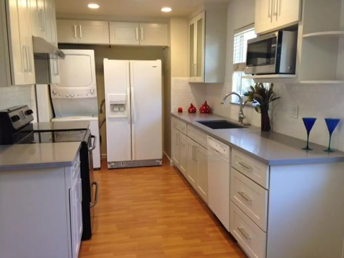 1BR/2BA floor plan