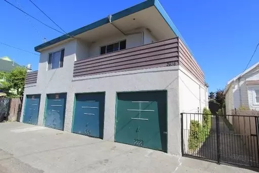 2 Beds • 1 Bath 4 floor plan