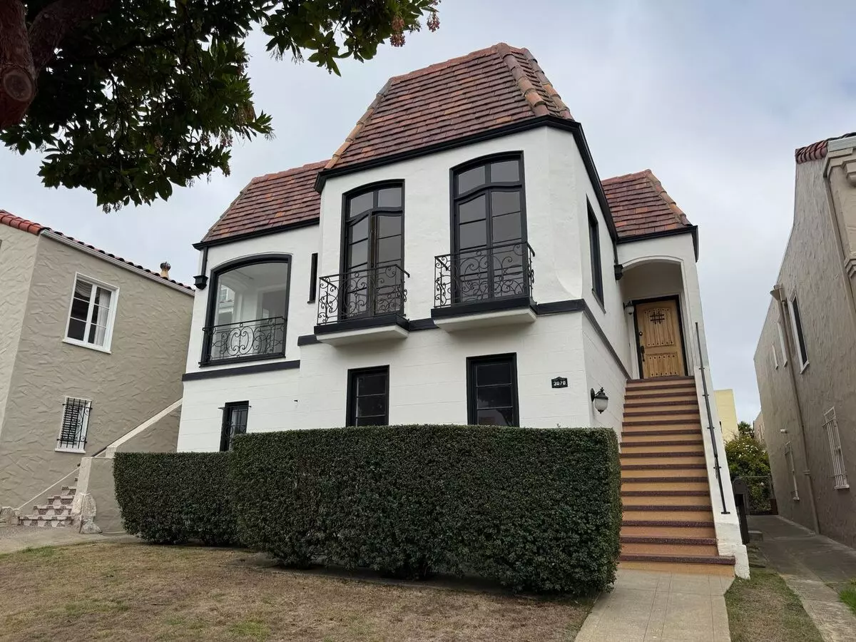 4 Beds • 3 Bath - floor plan
