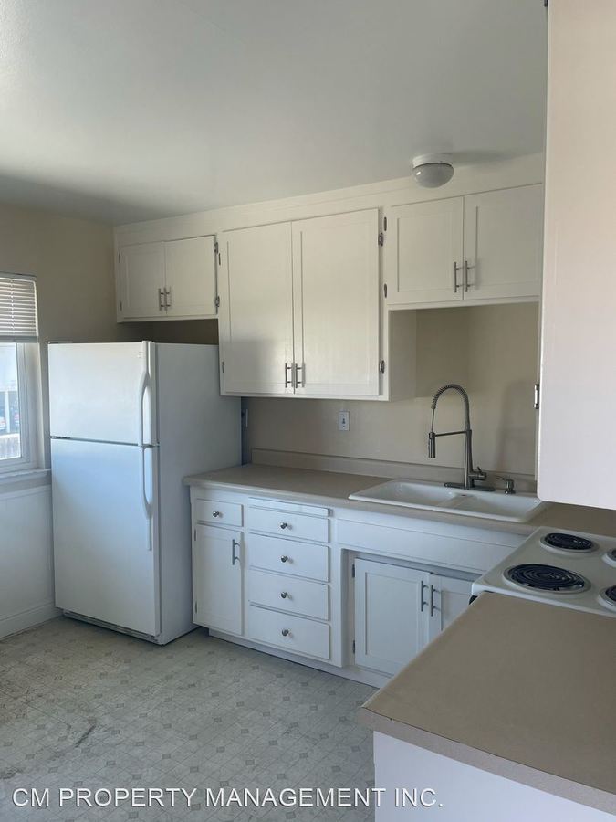 2 Beds • 1 Bath floor plan