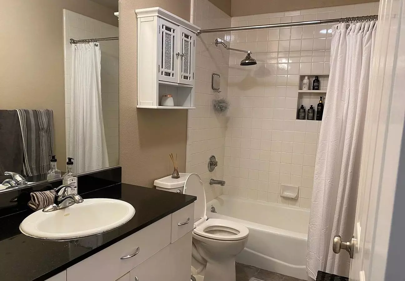 1 bd · 1 ba · 750 sqft floor plan