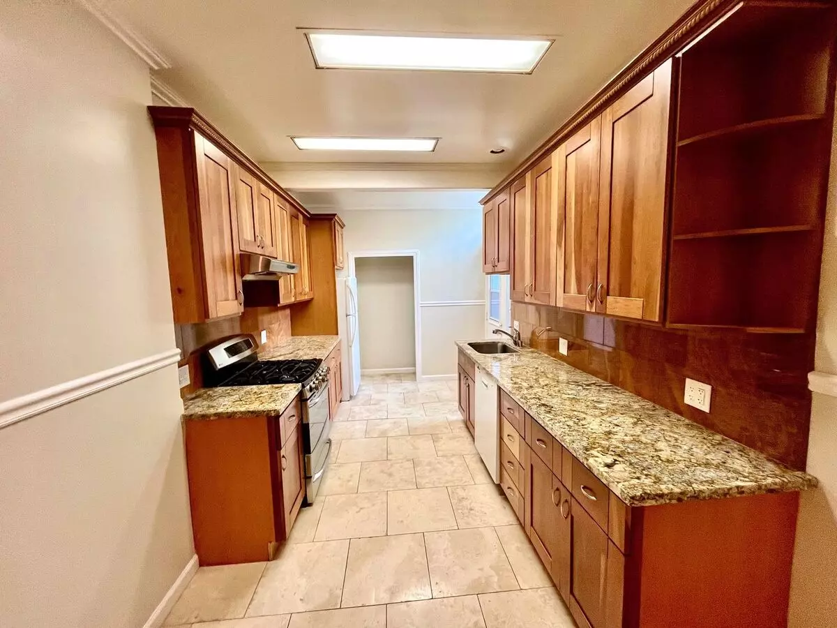 2 Beds • 2 Bath floor plan