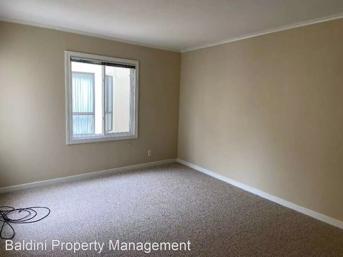 Studio • 1 Bath 102 floor plan