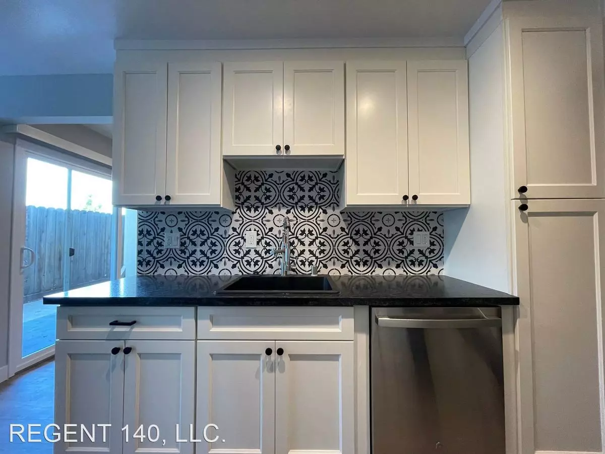 1 Bed, 1 Bath Model floor plan