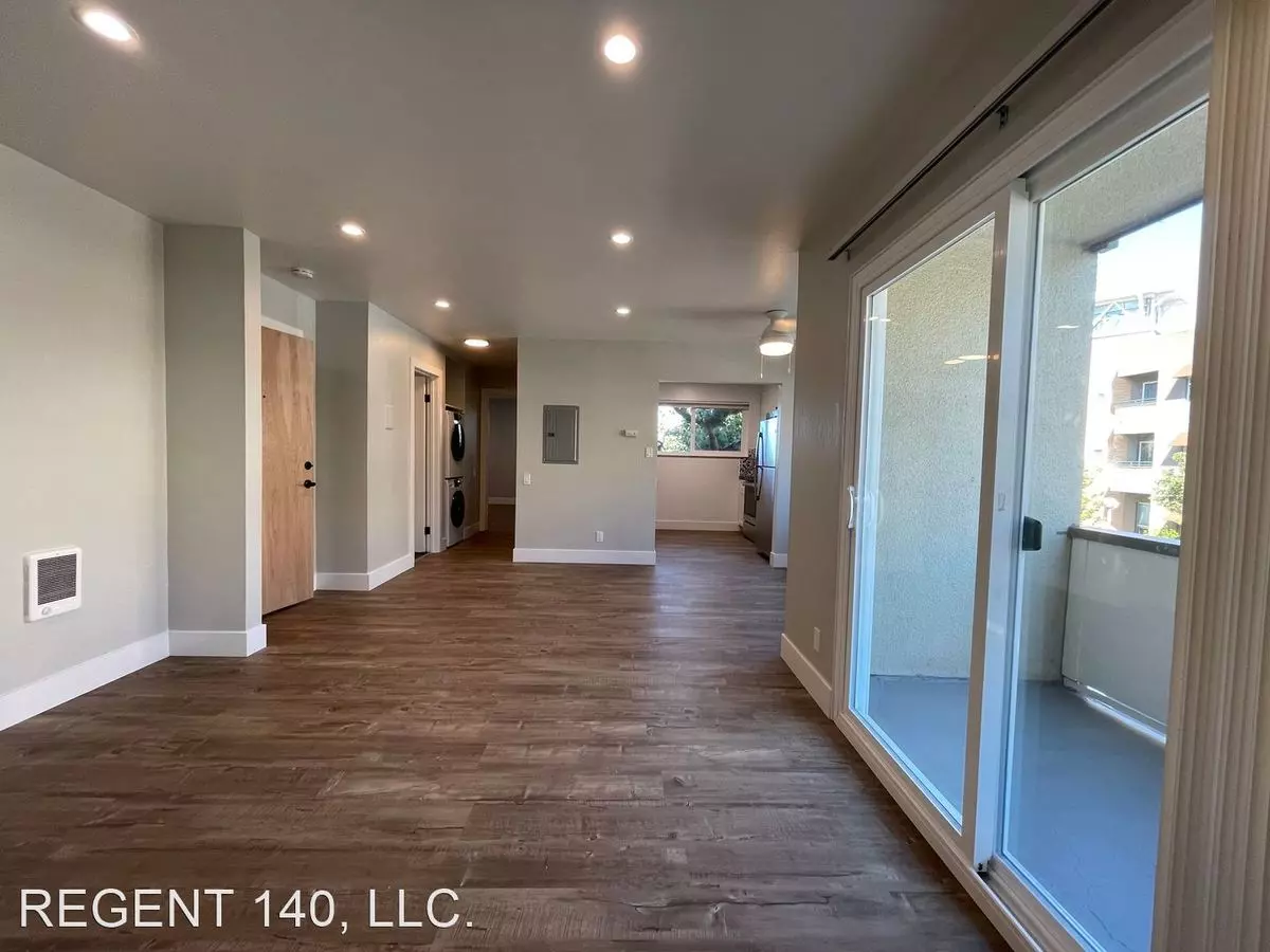 2 Beds, 1 Bath Model floor plan
