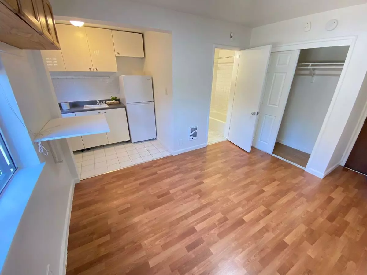 Studio • 1 Bath 10 floor plan