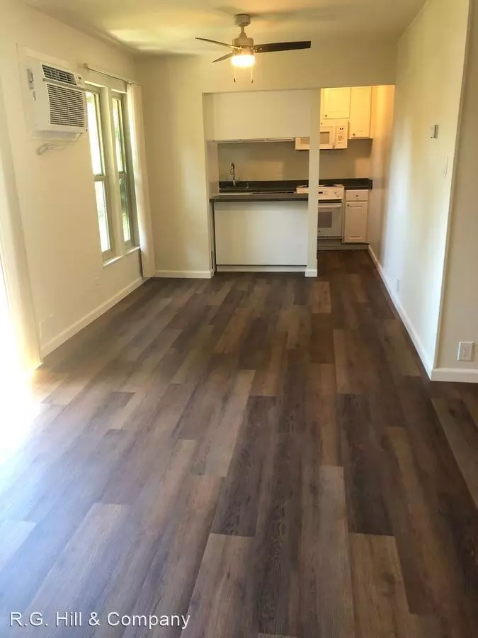 1 Bed • 1 Bath floor plan
