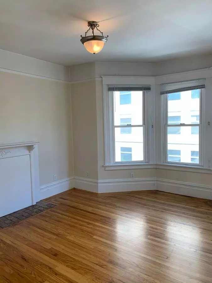 4 Beds • 1 Bath 1405 floor plan