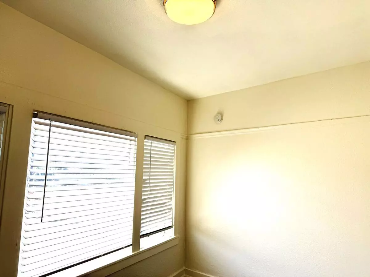 1 Bed • 1 Bath 1 floor plan