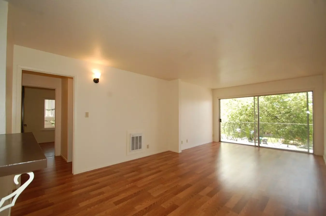 3 Beds • 1 Bath 570F-D floor plan