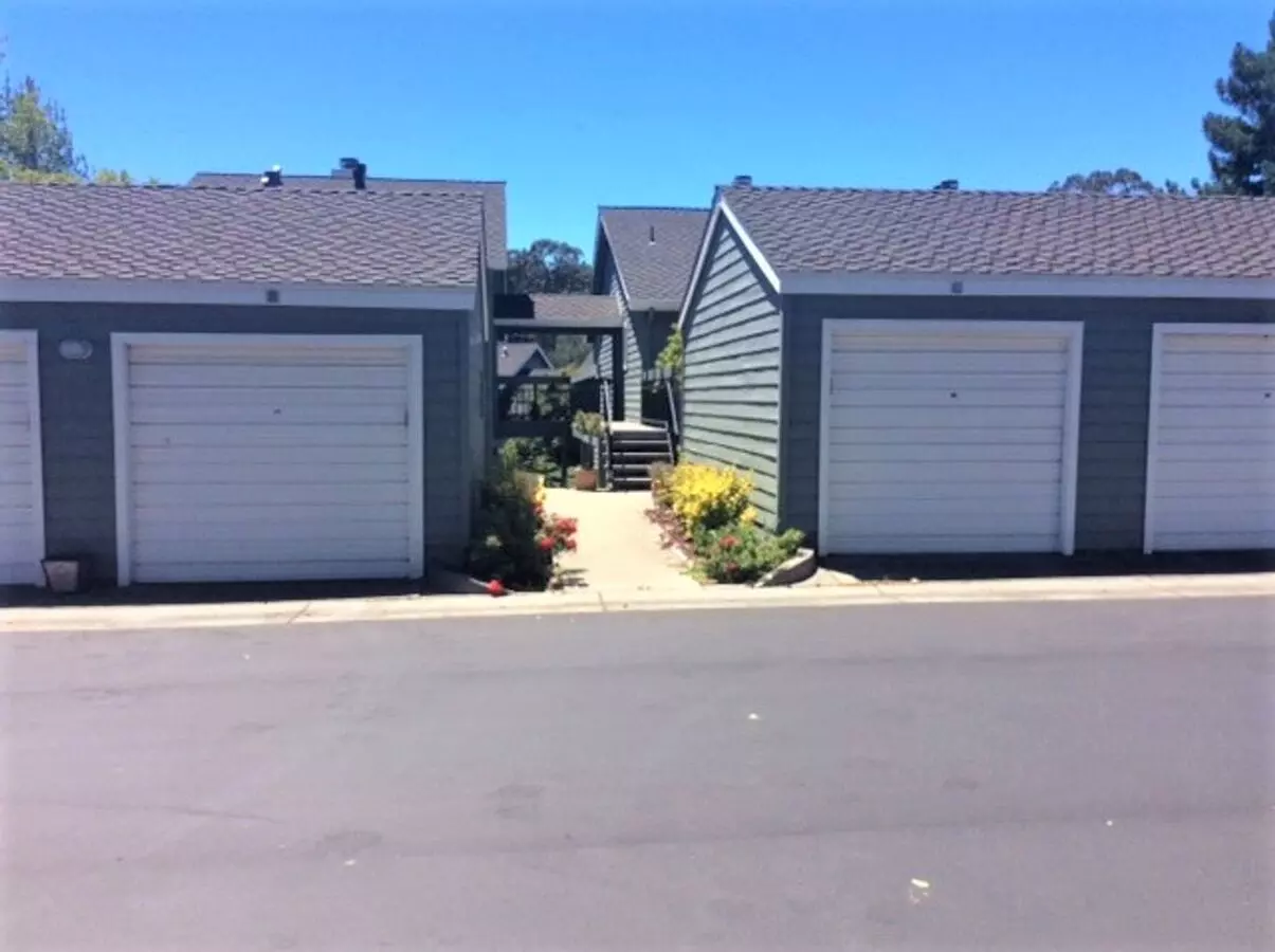 1 Bed • 1 Bath - floor plan