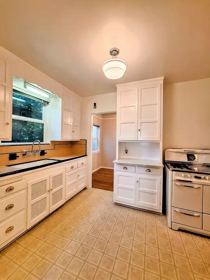 1 Bed • 1 Bath 1 floor plan