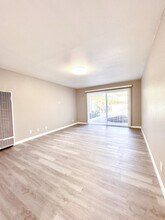 Studio 25 floor plan