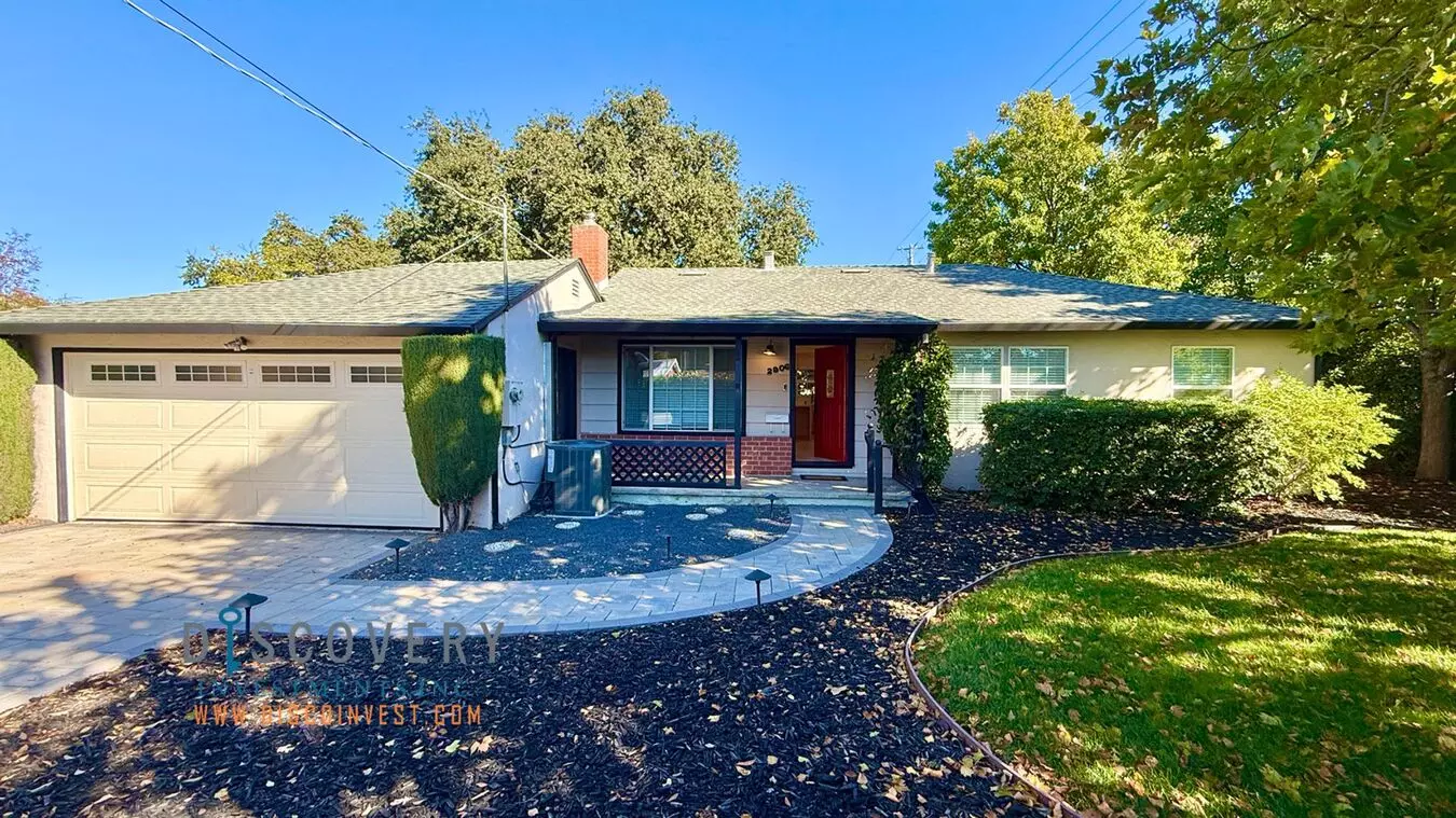 3 Beds • 1 Bath - floor plan