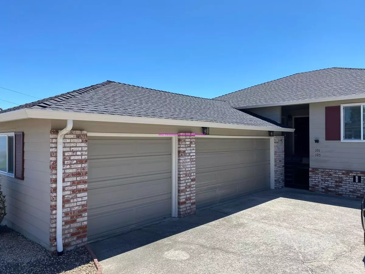 2 Beds • 1 Bath floor plan