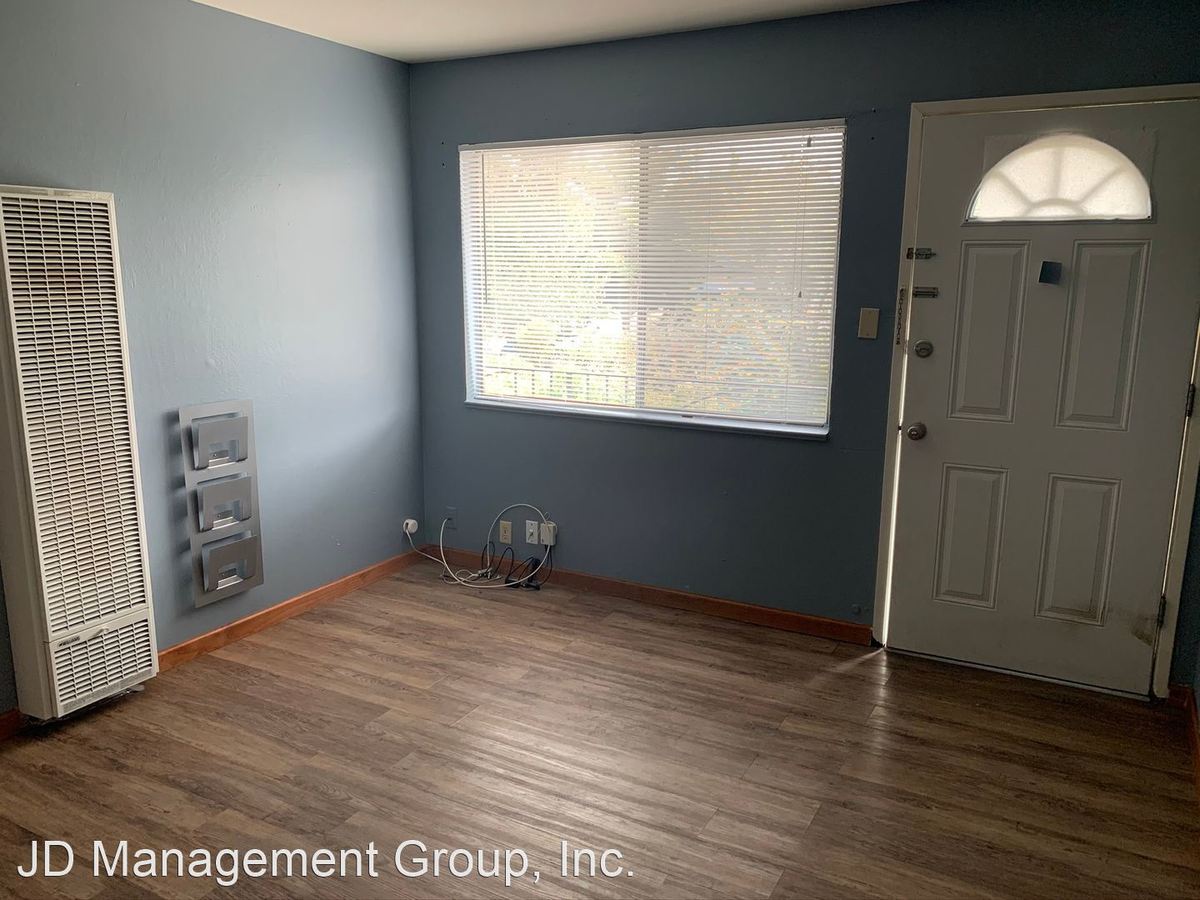 1 Bed • 1 Bath floor plan