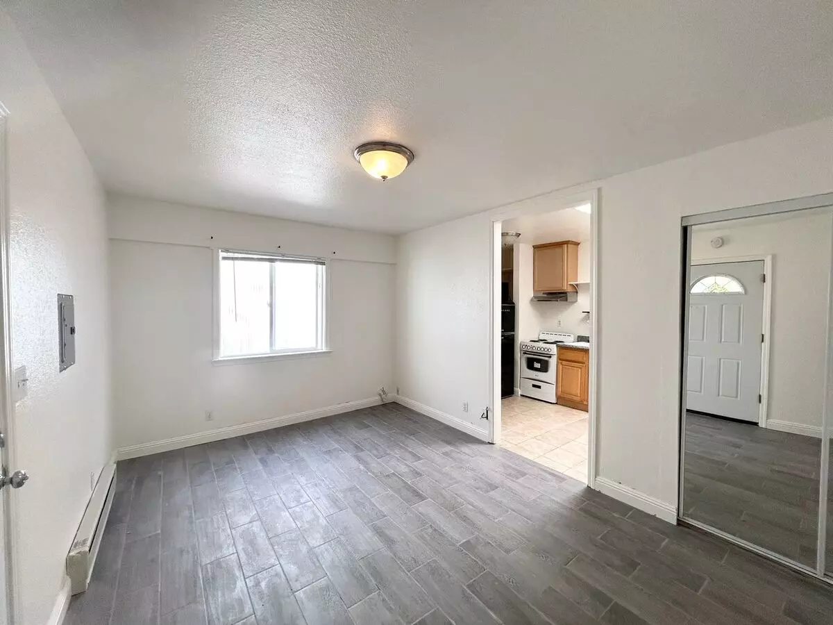 Studio • 1 Bath floor plan