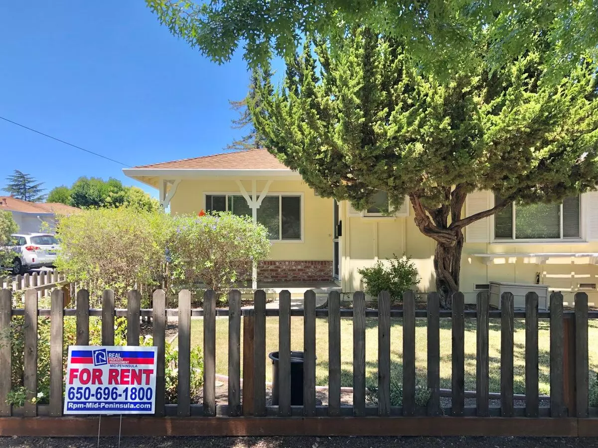 2 Beds • 1 Bath floor plan