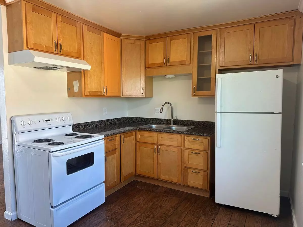 2 Beds • 1 Bath floor plan