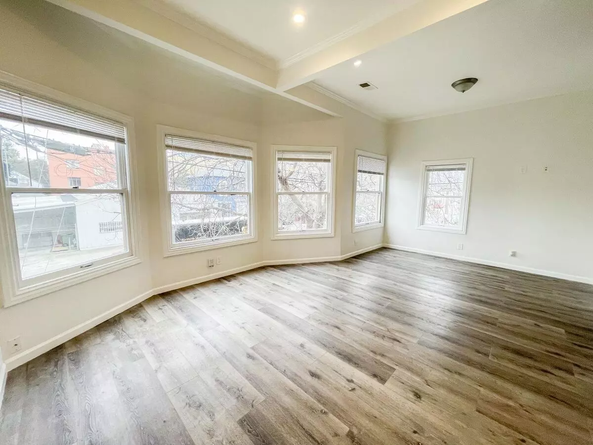 2 Beds • 2 Bath 2 floor plan