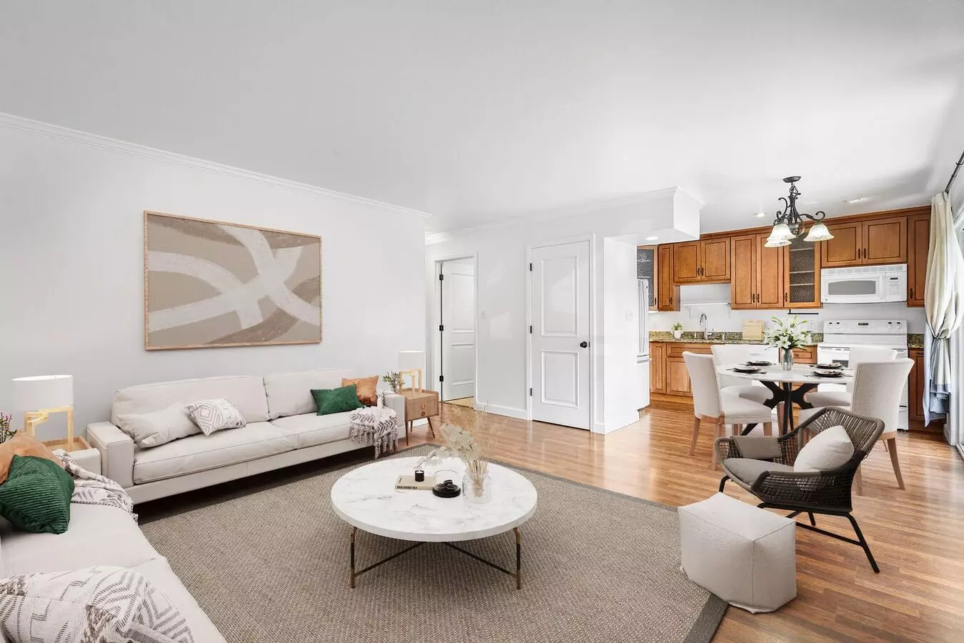 2 Beds • 1 Bath - floor plan