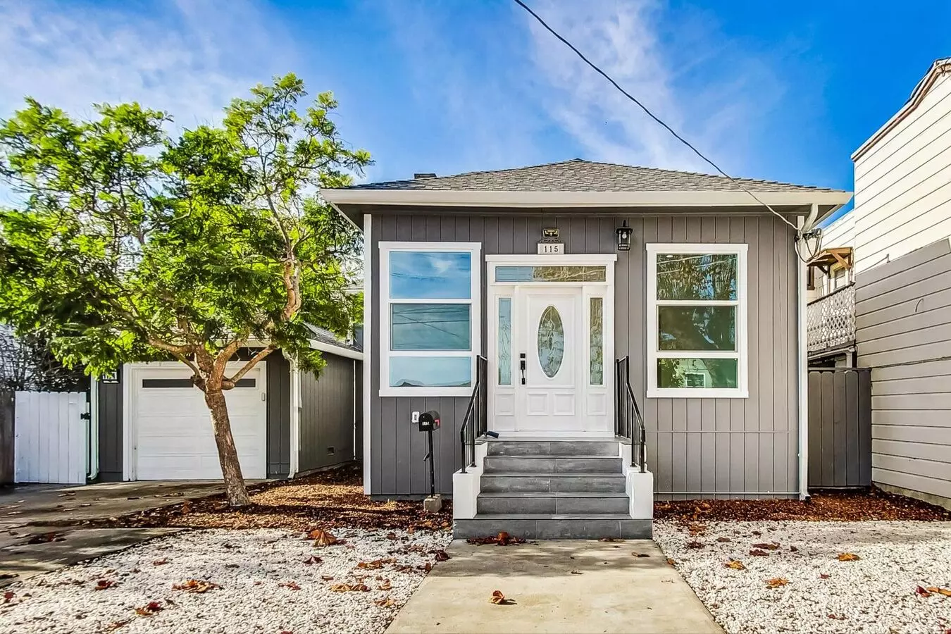 2 Beds • 1 Bath 115A floor plan