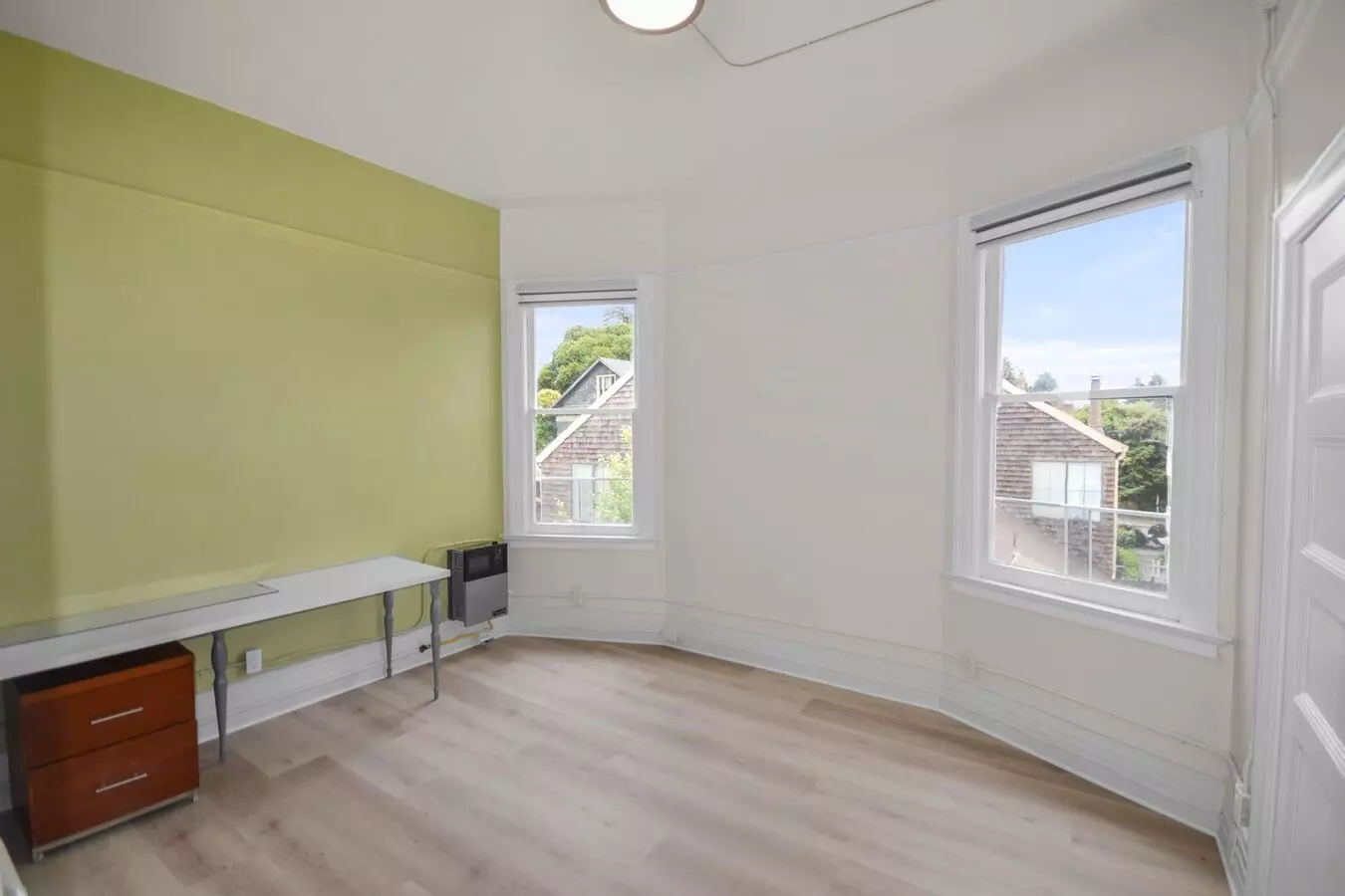 2 Beds • 1 Bath 3 floor plan