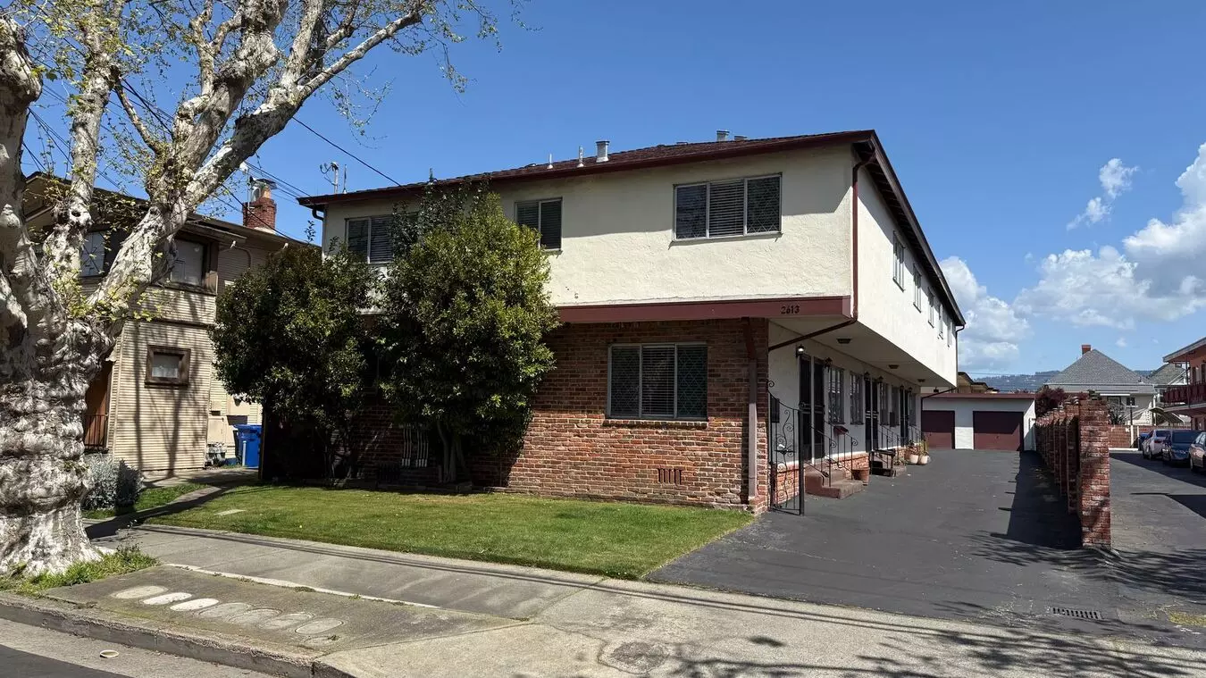 2 Beds • 1 Bath B floor plan