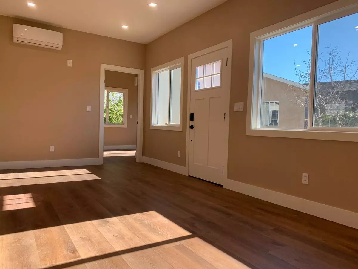 3 Beds • 2 Bath floor plan