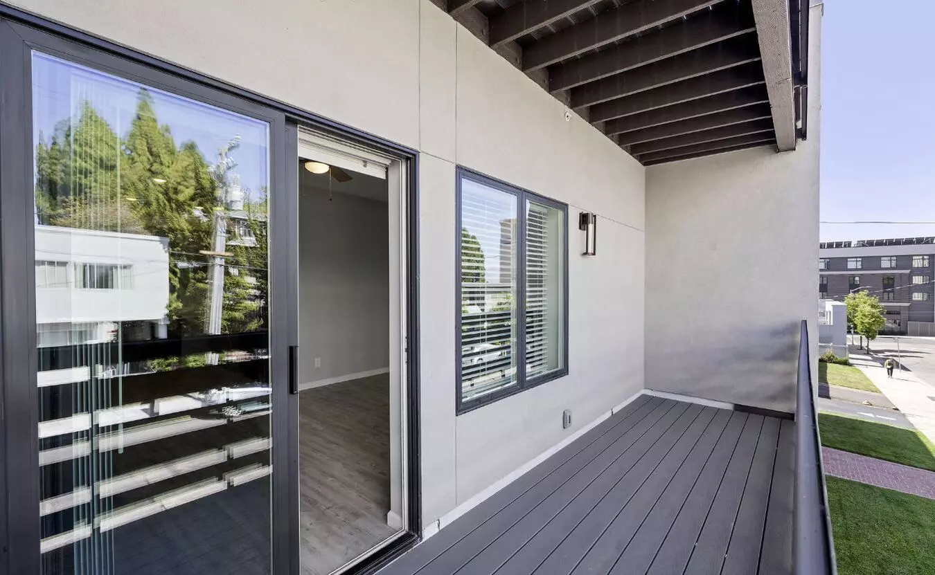 3 Beds • 2 Bath floor plan