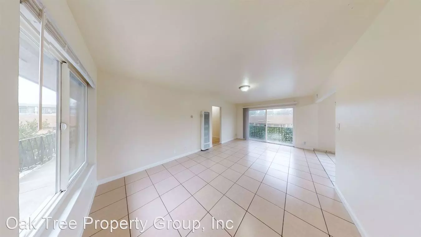 2 Beds • 1 Bath floor plan