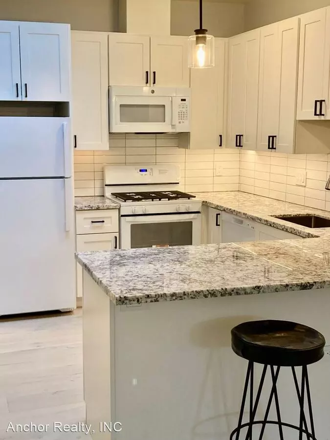 Studio • 1 Bath floor plan