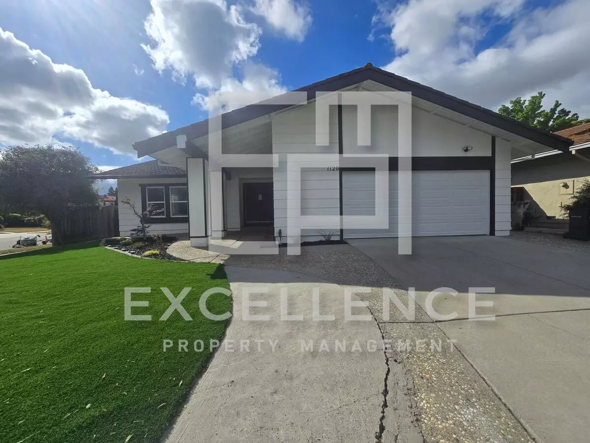 4 Beds • 2 Bath - floor plan