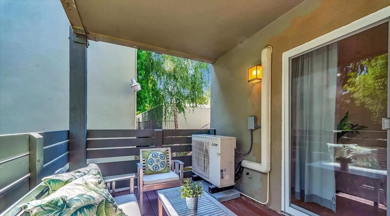 This one bedroom one bath home is immaculate! floor plan