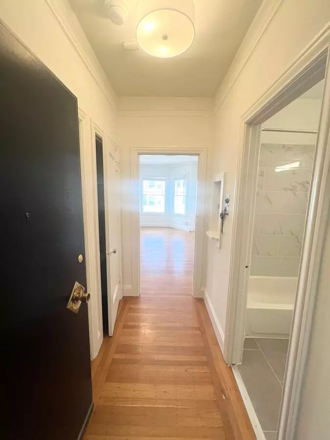 Studio • 1 Bath 18 floor plan