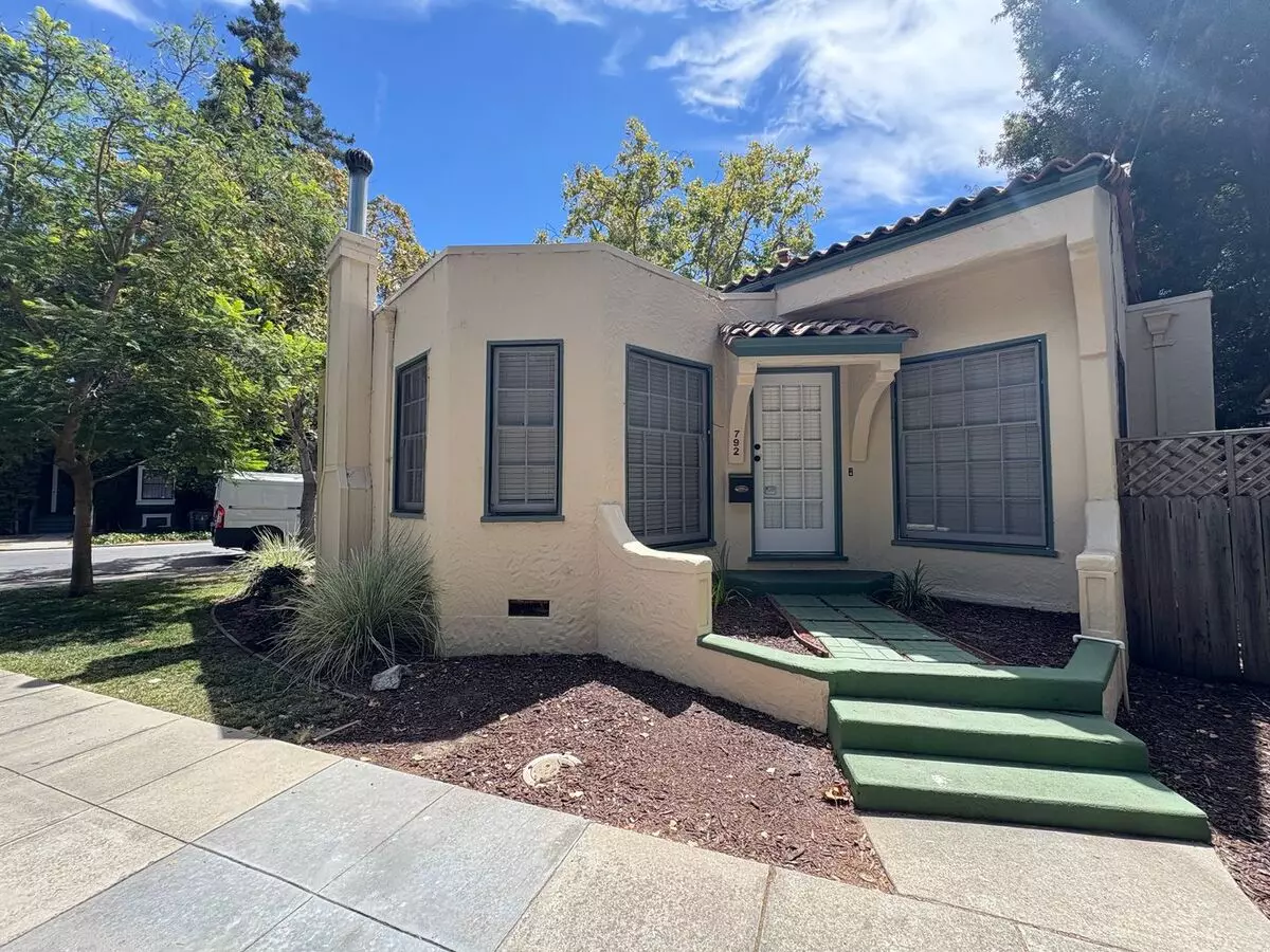 2BR/2BA floor plan