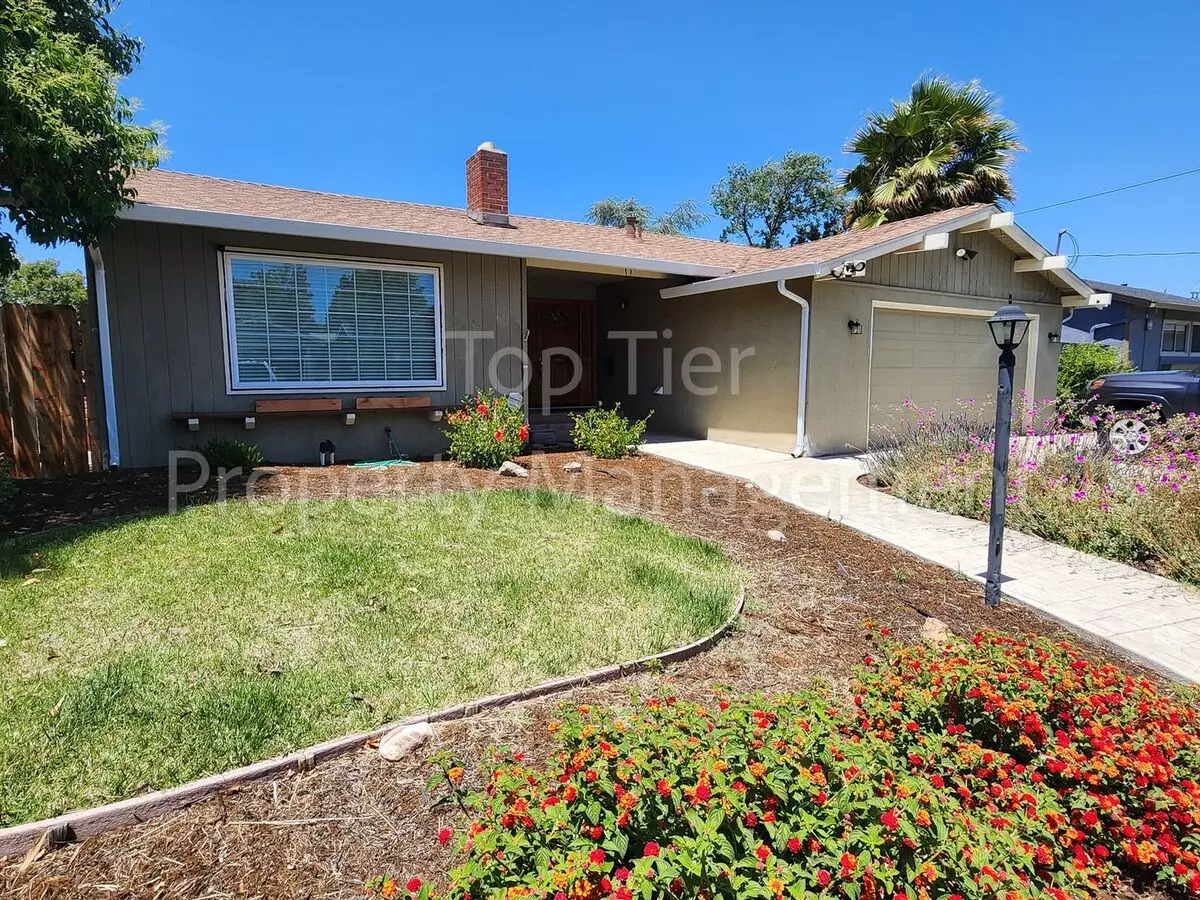 3 Beds • 2 Bath floor plan