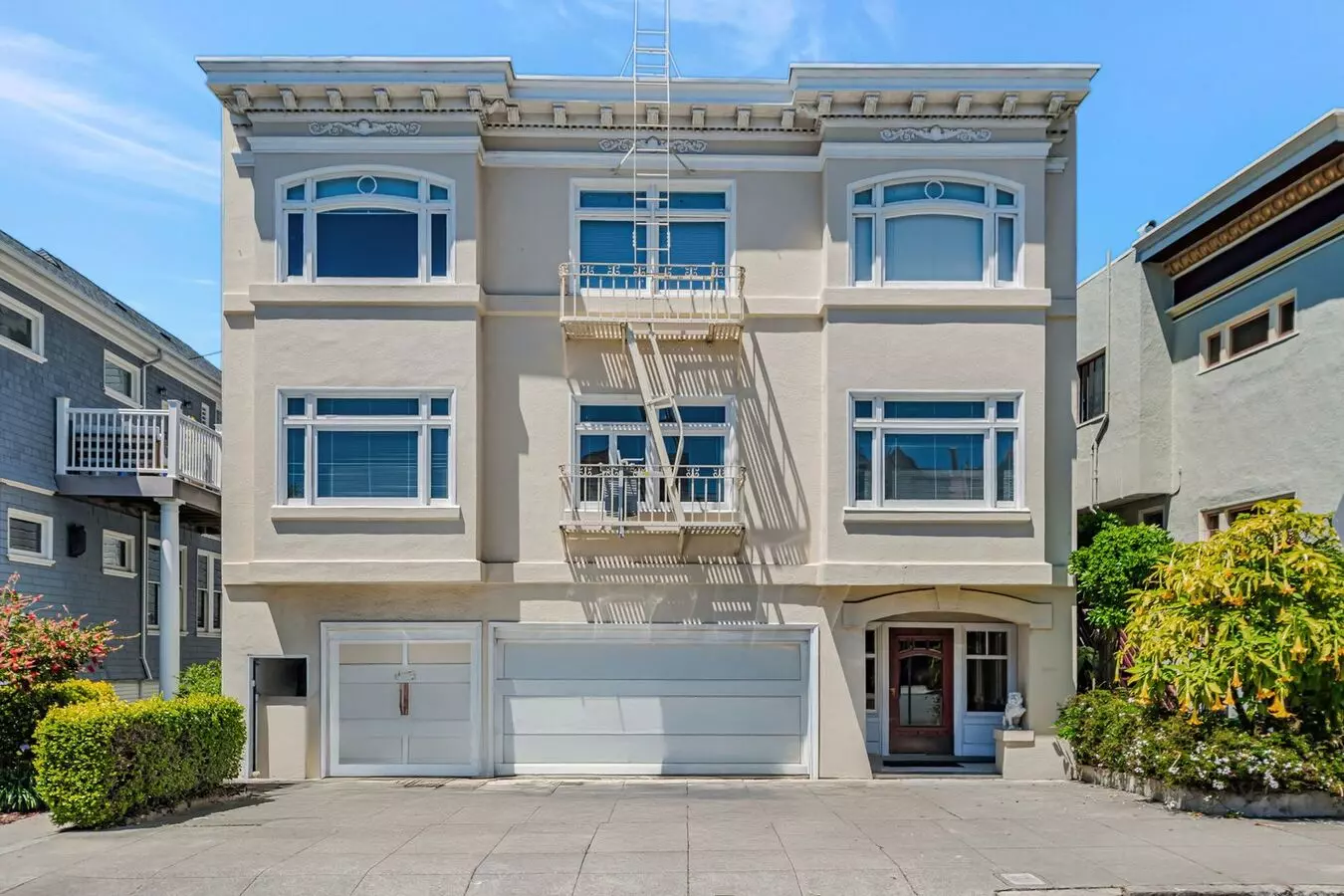 2 Beds • 1 Bath 1 floor plan