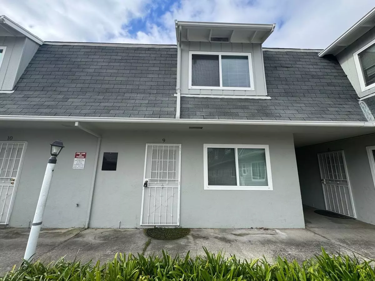 2 Beds • 1 Bath 4 floor plan