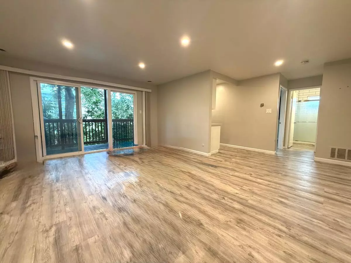 1 bd · 1 ba · 600 sqft floor plan