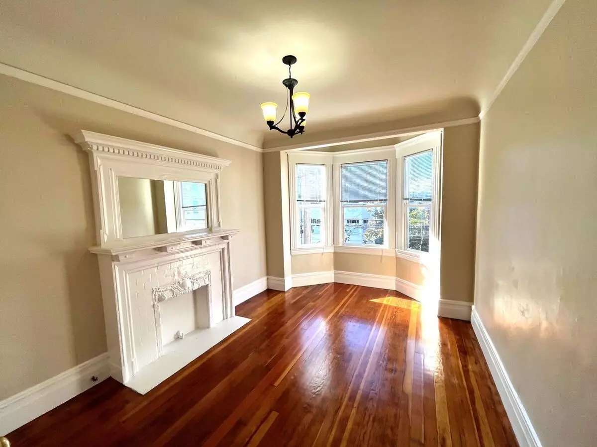 2 Beds • 1 Bath floor plan
