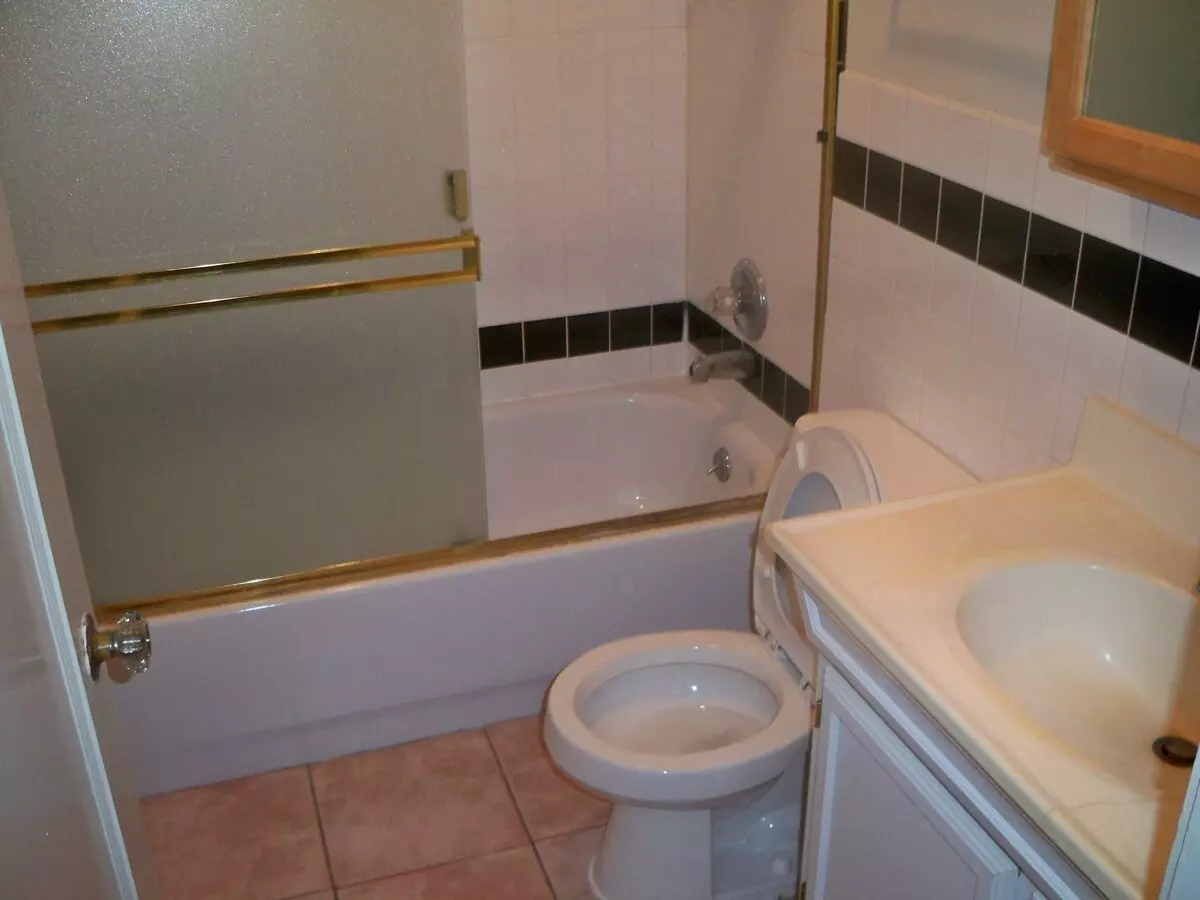 2 Bedrooms, 1 Bathroom 5 5 floor plan