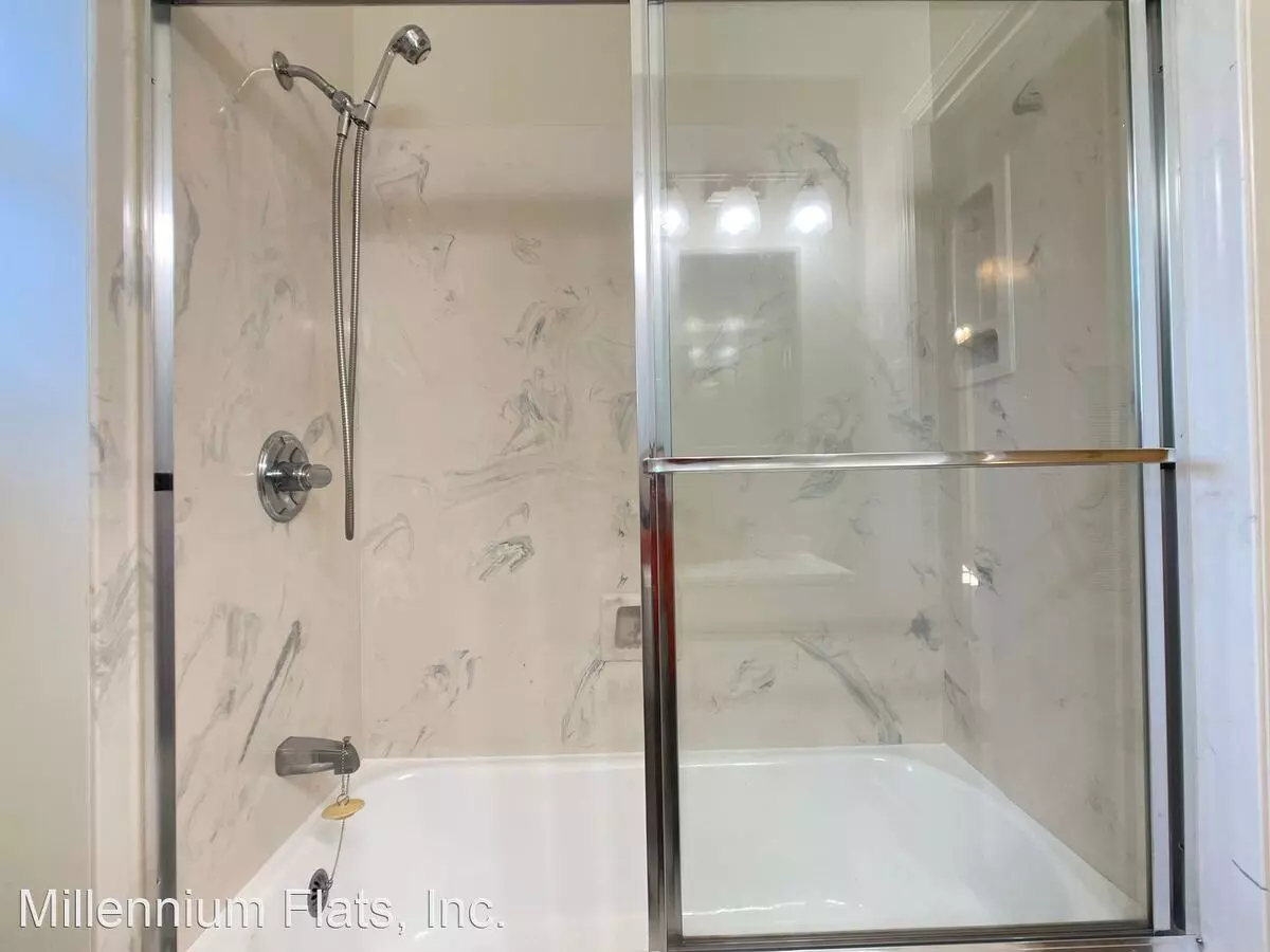 1 Bed • 1 Bath A floor plan