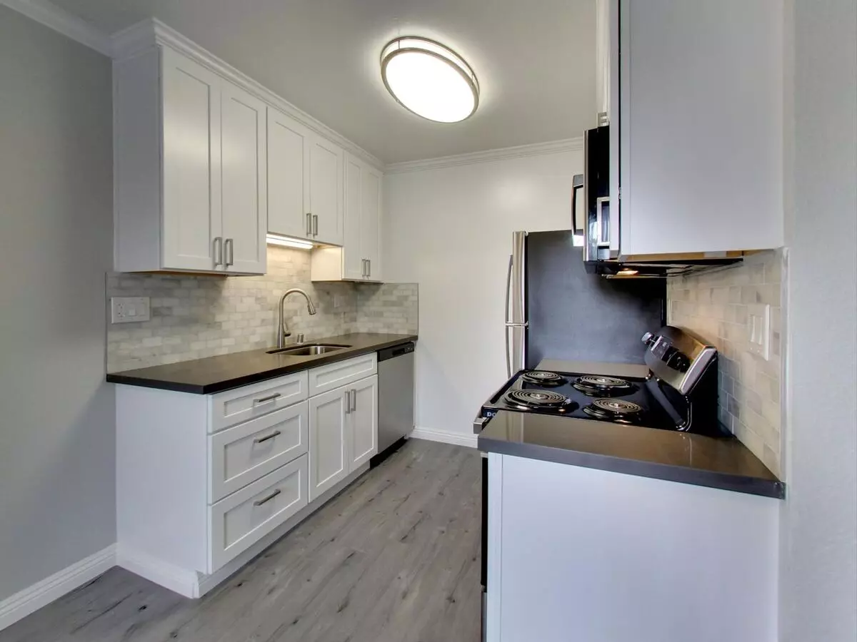 1BR/1.0BA 30 floor plan