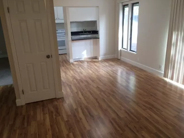 2 Beds • 1 Bath 3 floor plan