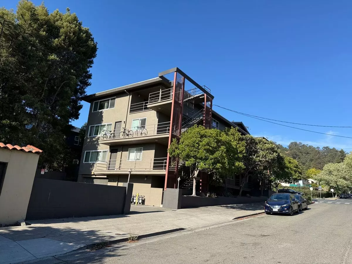 2 Beds • 2 Bath 101 floor plan