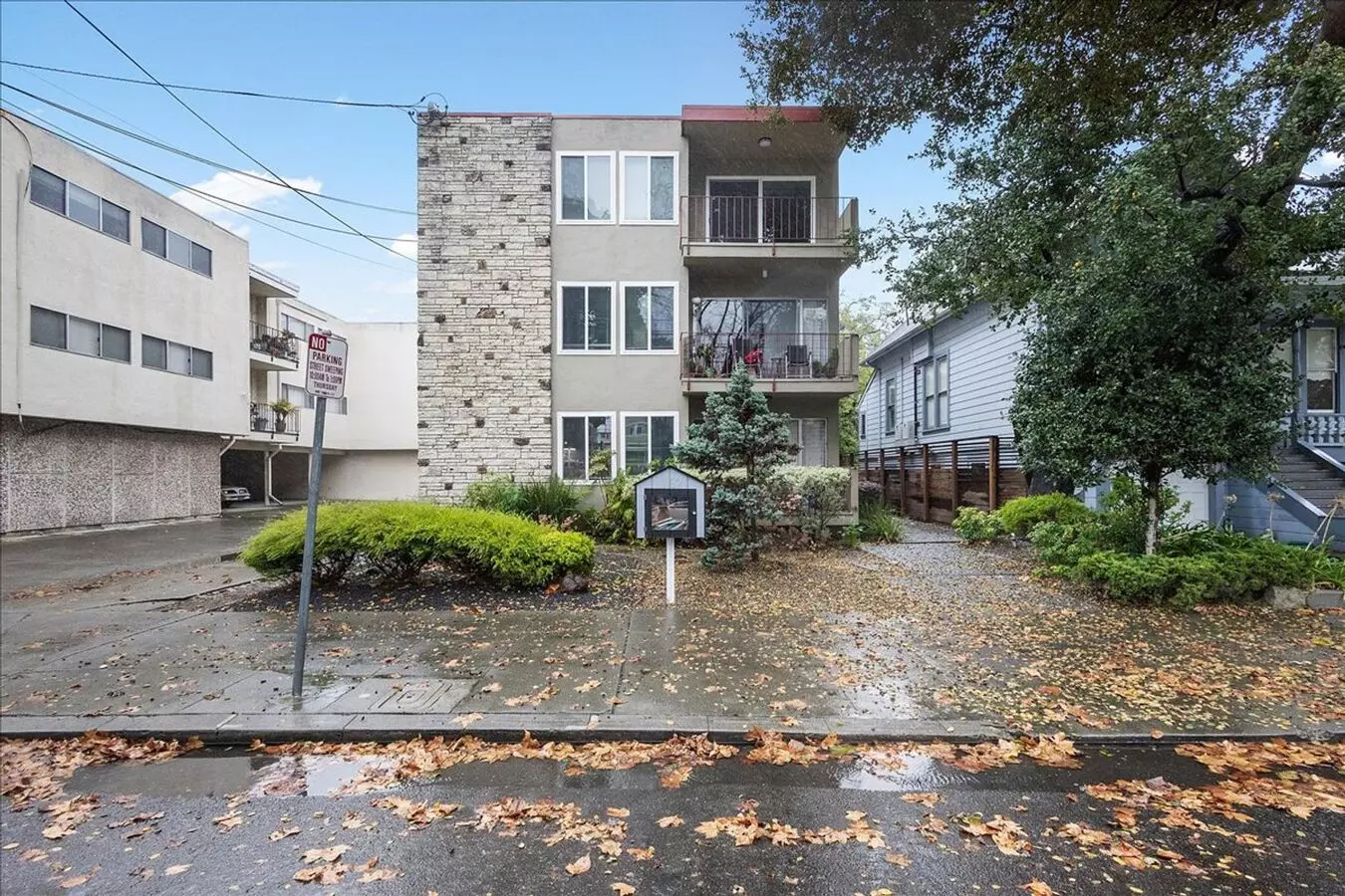 1 Bed • 1 Bath F floor plan
