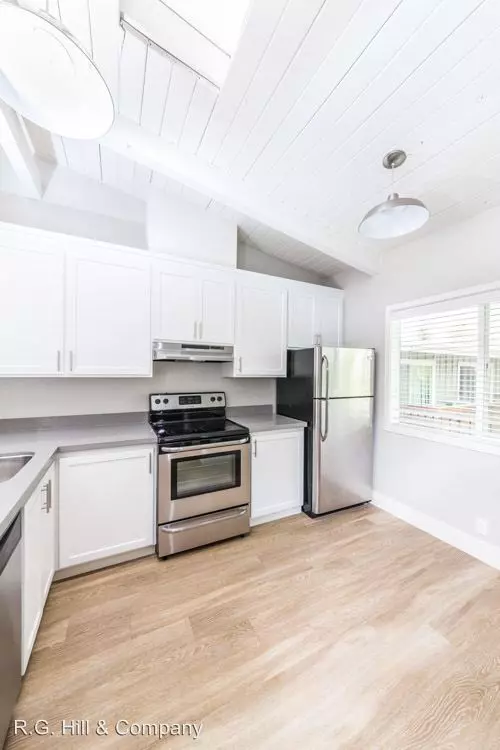 2 Beds • 1 Bath 12 floor plan
